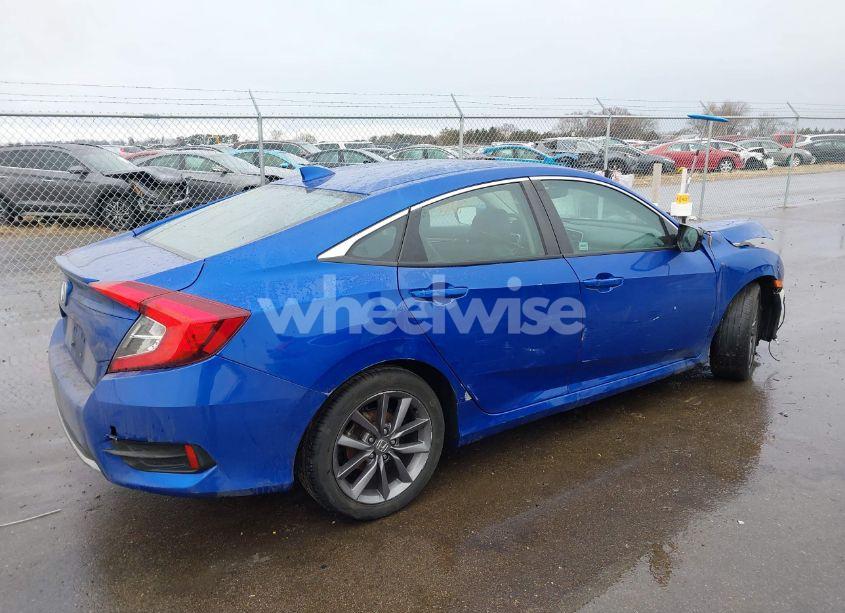 Photo 4 of 2021 Honda Civic EX-L (VIN 19XFC1F71ME005698)