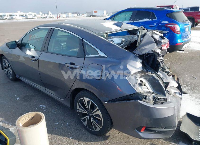 Photo 3 of 2016 Honda Civic EX-L (VIN 19XFC1F72GE027147)