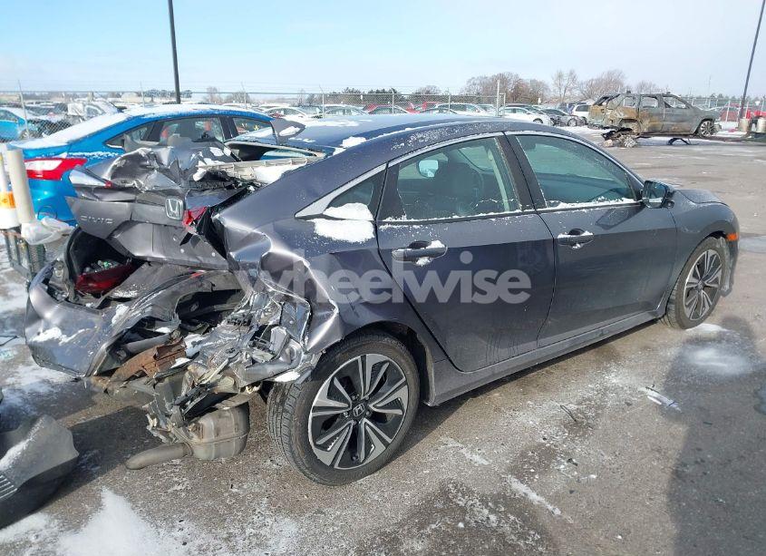 Photo 4 of 2016 Honda Civic EX-L (VIN 19XFC1F72GE027147)