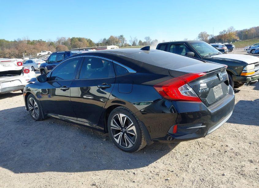 Photo 3 of 2016 Honda Civic EX-L (VIN 19XFC1F72GE027777)