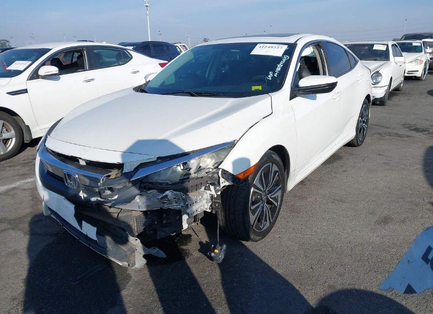 Photo 2 of 2016 Honda Civic EX-L (VIN 19XFC1F72GE204022)