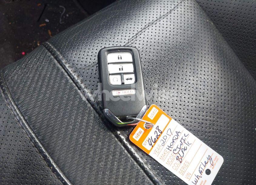 Photo 11 of 2017 Honda Civic EX-L (VIN 19XFC1F72HE012276)