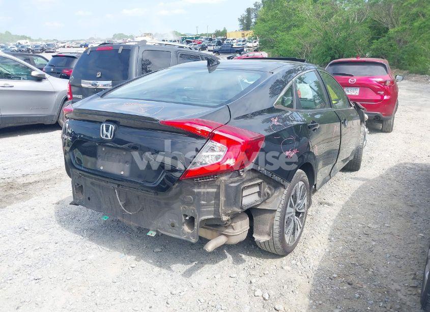 Photo 4 of 2017 Honda Civic EX-L (VIN 19XFC1F72HE012276)