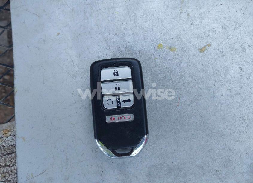 Photo 11 of 2017 Honda Civic EX-L (VIN 19XFC1F72HE022371)