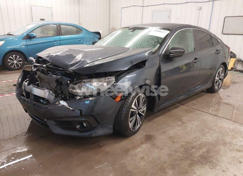 Photo 2 of 2017 Honda Civic EX-L (VIN 19XFC1F72HE022371)