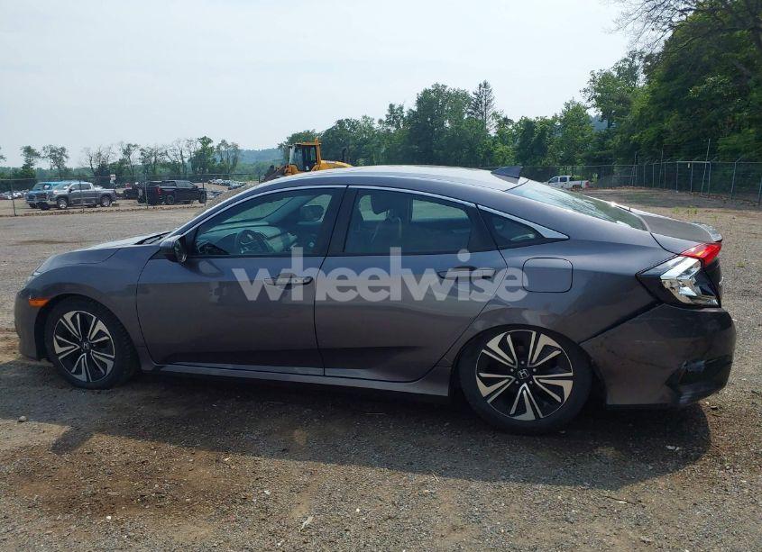 Photo 14 of 2017 Honda Civic EX-L (VIN 19XFC1F72HE030258)