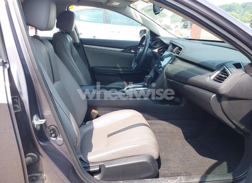 Photo 5 of 2017 Honda Civic EX-L (VIN 19XFC1F72HE030258)