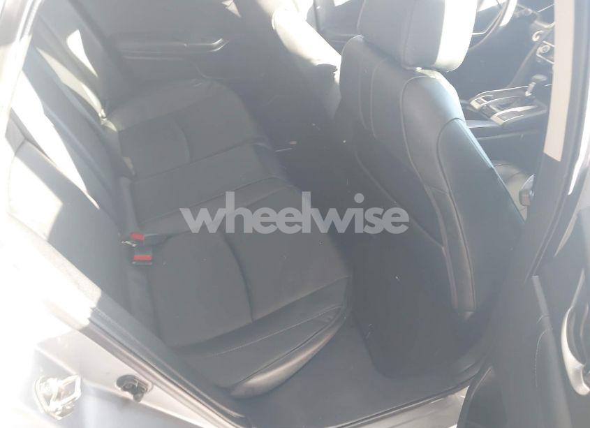 Photo 8 of 2018 Honda Civic EX-L (VIN 19XFC1F72JE200608)