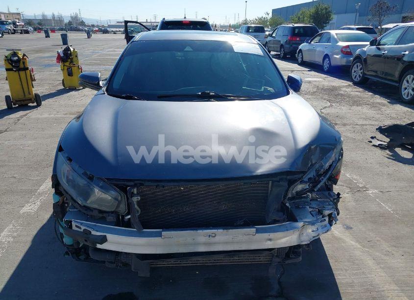 Photo 13 of 2019 Honda Civic EX-L (VIN 19XFC1F72KE215823)