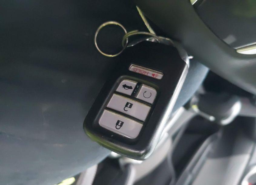 Photo 11 of 2021 Honda Civic EX-L (VIN 19XFC1F72ME209491)