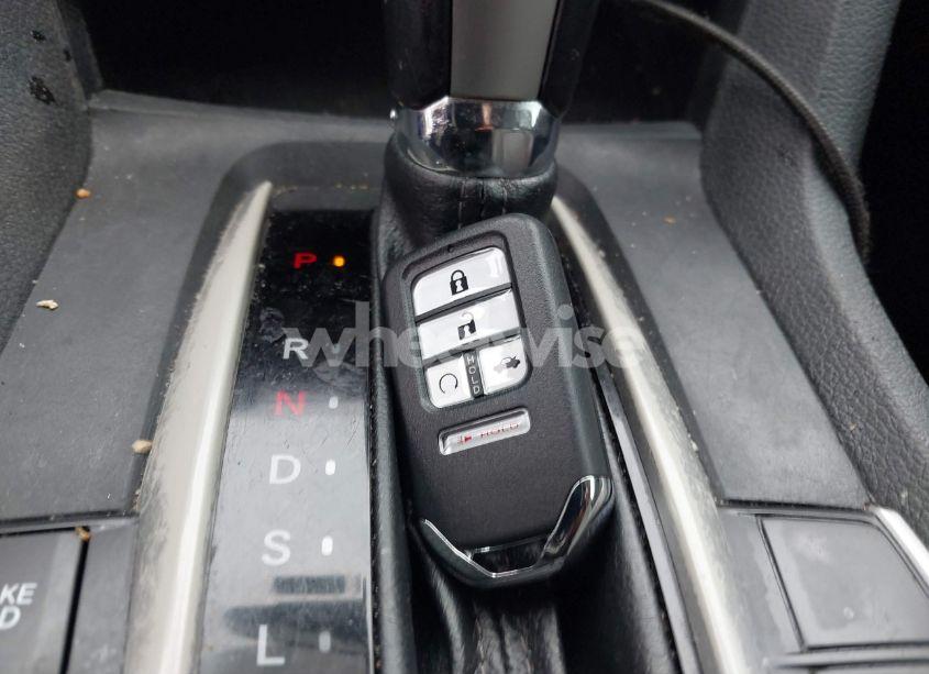 Photo 11 of 2016 Honda Civic EX-L (VIN 19XFC1F73GE003536)