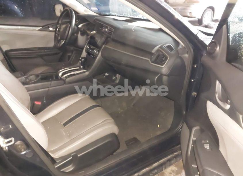 Photo 5 of 2016 Honda Civic EX-L (VIN 19XFC1F73GE003536)