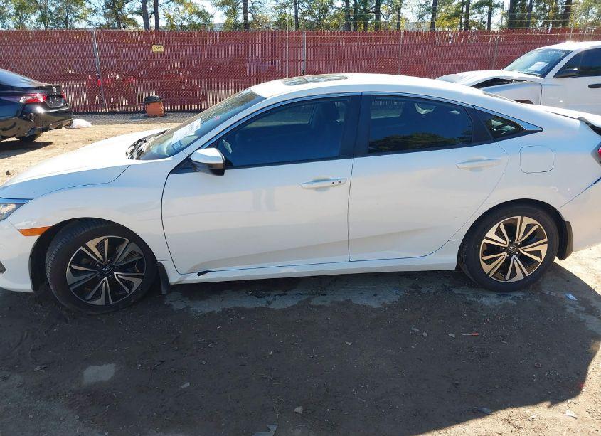 Photo 14 of 2016 Honda Civic EX-L (VIN 19XFC1F73GE022992)