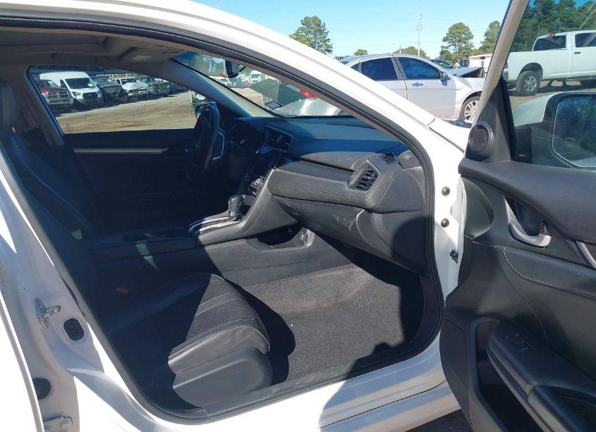 Photo 5 of 2016 Honda Civic EX-L (VIN 19XFC1F73GE022992)