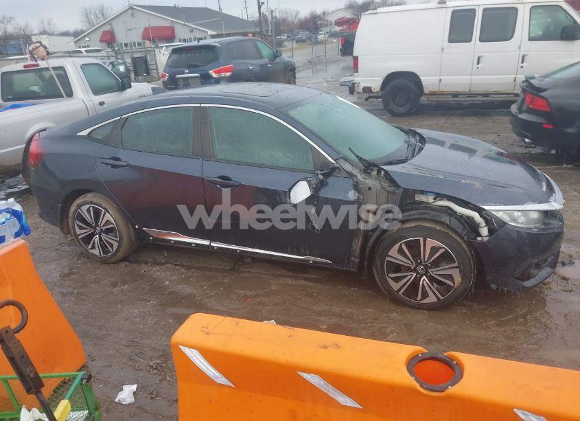 Photo 14 of 2016 Honda Civic EX-L (VIN 19XFC1F73GE035533)