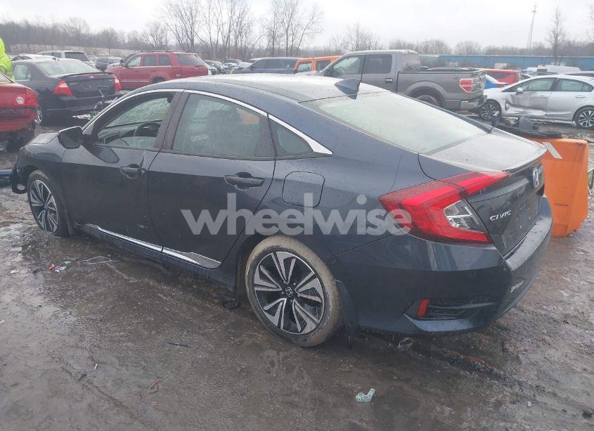 Photo 3 of 2016 Honda Civic EX-L (VIN 19XFC1F73GE035533)