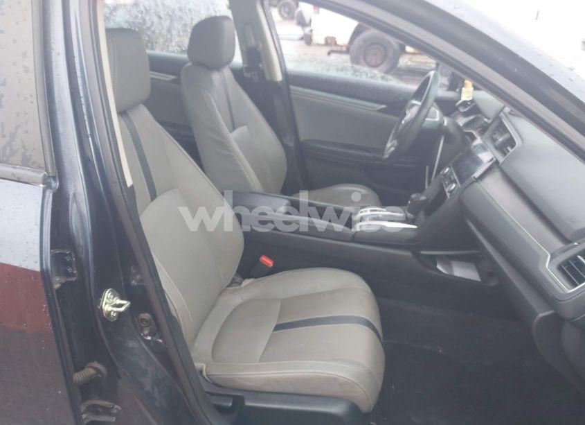 Photo 5 of 2016 Honda Civic EX-L (VIN 19XFC1F73GE035533)