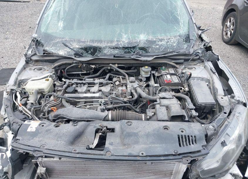 Photo 10 of 2017 Honda Civic EX-L (VIN 19XFC1F73HE211756)