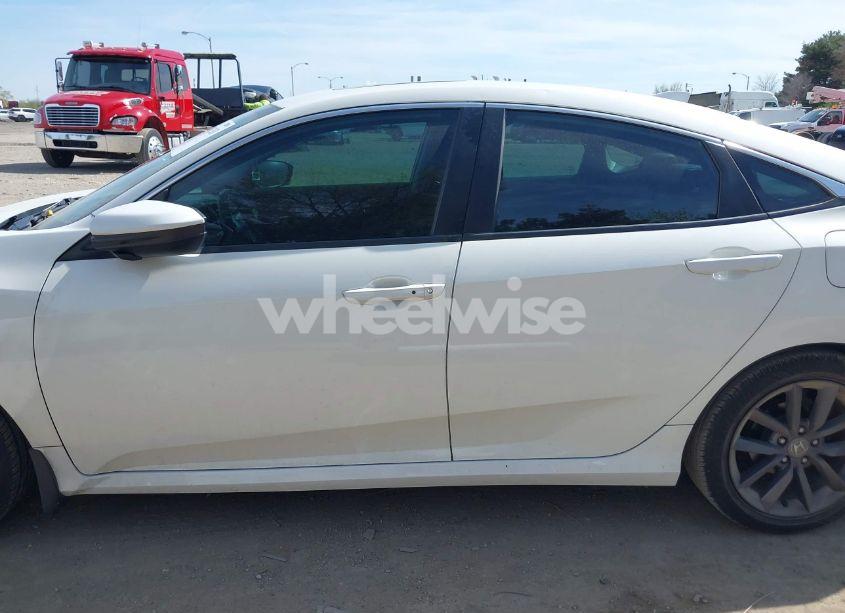 Photo 14 of 2020 Honda Civic EX-L (VIN 19XFC1F73LE001358)