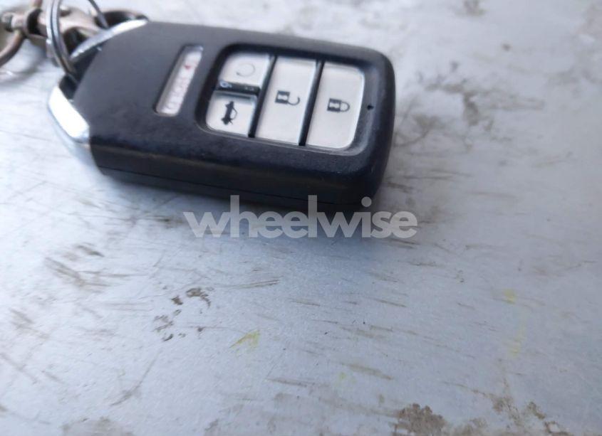 Photo 11 of 2020 Honda Civic EX-L (VIN 19XFC1F73LE017141)