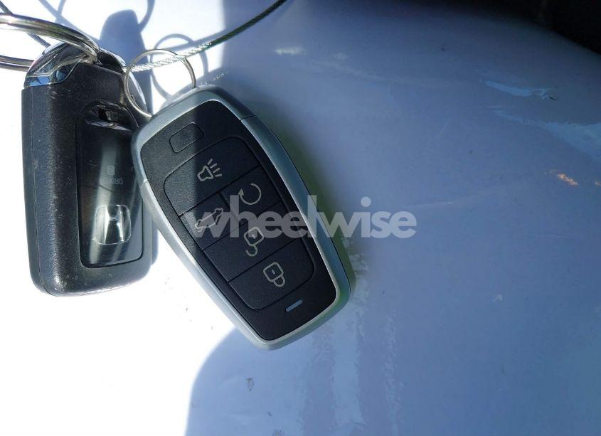 Photo 11 of 2020 Honda Civic EX-L (VIN 19XFC1F73LE216531)