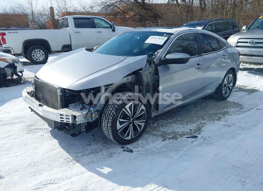 Photo 2 of 2016 Honda Civic EX-L (VIN 19XFC1F74GE028221)