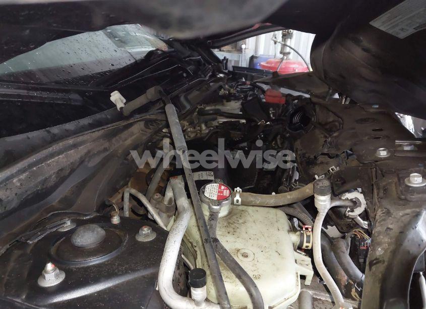 Photo 10 of 2016 Honda Civic EX-L (VIN 19XFC1F74GE029949)