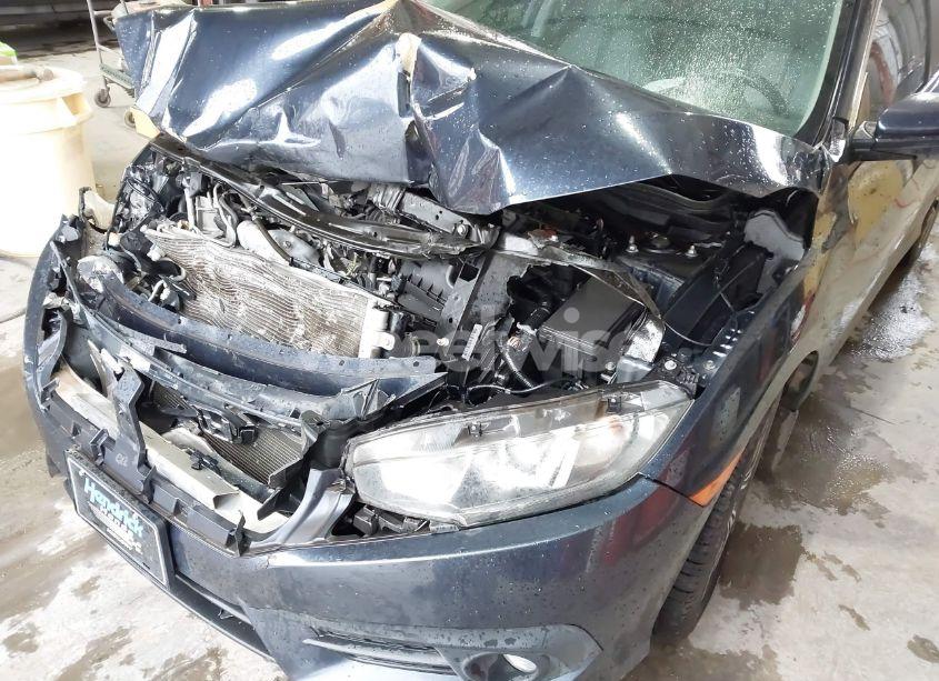 Photo 6 of 2016 Honda Civic EX-L (VIN 19XFC1F74GE029949)