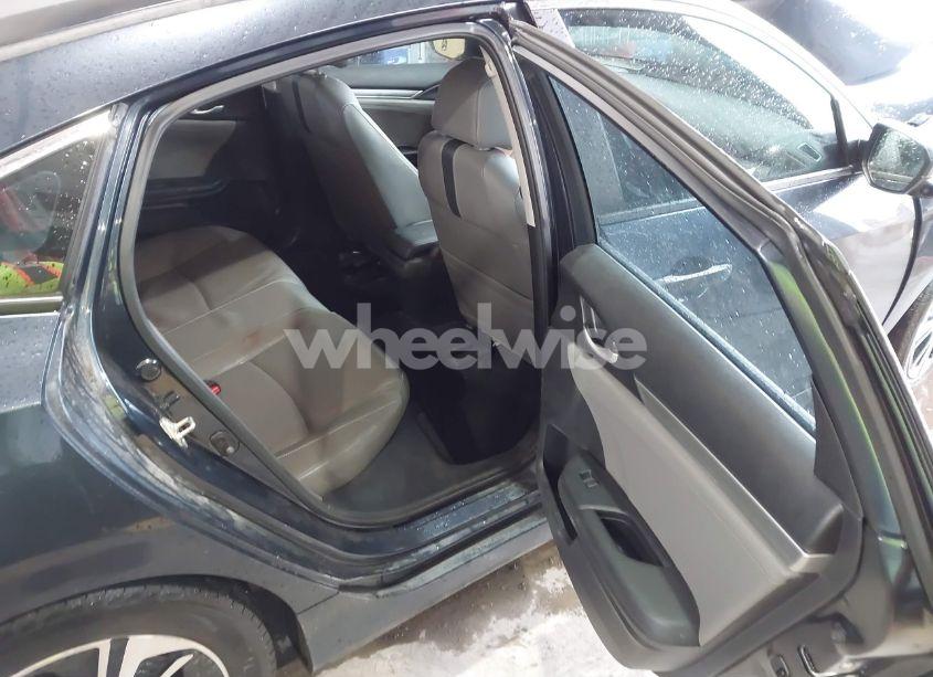 Photo 8 of 2016 Honda Civic EX-L (VIN 19XFC1F74GE029949)