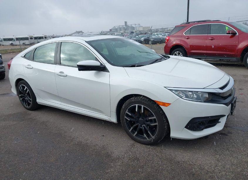 2017 Honda Civic EX-L (VIN 19XFC1F74HE020539) main photo