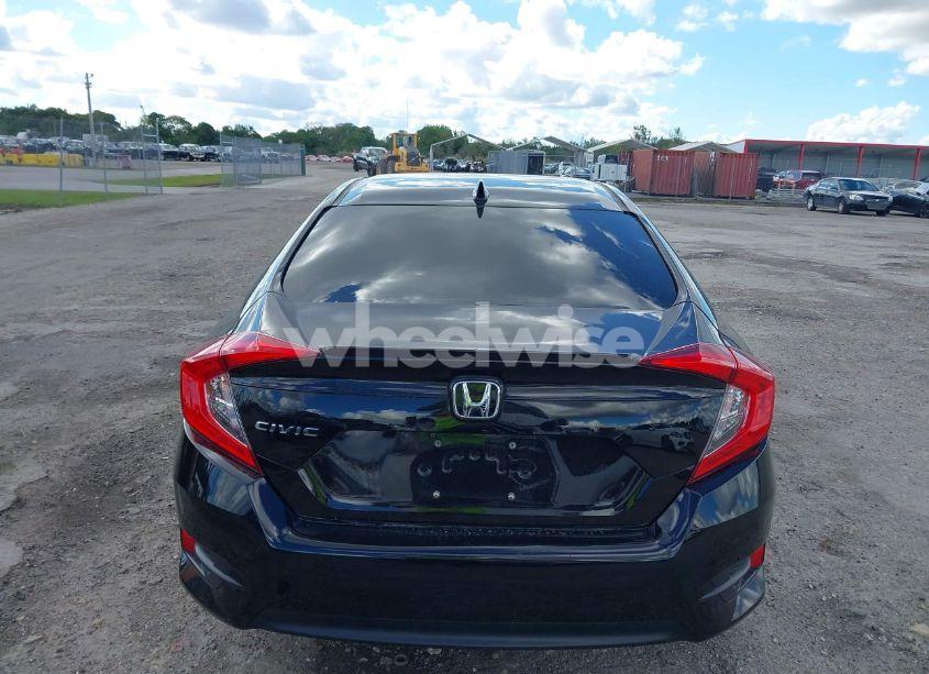 Photo 16 of 2018 Honda Civic EX-L (VIN 19XFC1F74JE003908)