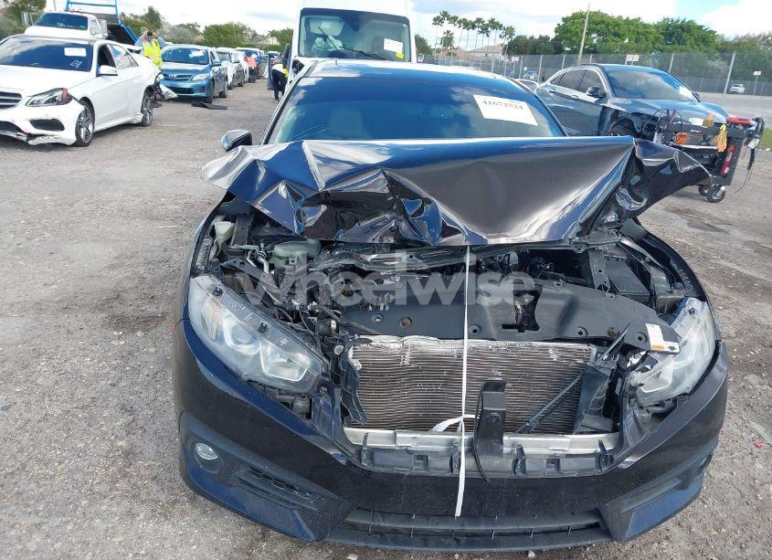 Photo 20 of 2018 Honda Civic EX-L (VIN 19XFC1F74JE003908)