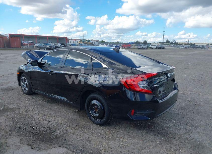 Photo 3 of 2018 Honda Civic EX-L (VIN 19XFC1F74JE003908)