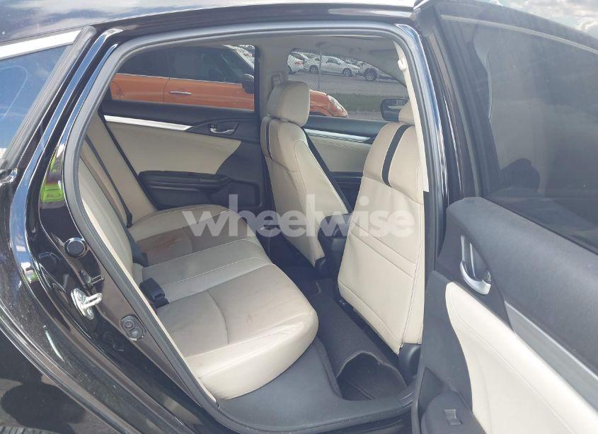 Photo 8 of 2018 Honda Civic EX-L (VIN 19XFC1F74JE003908)