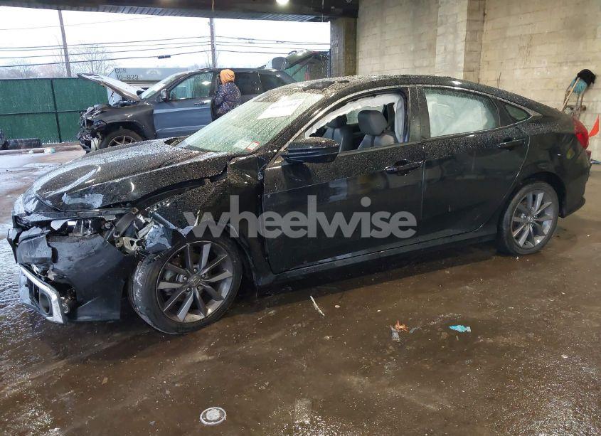 Photo 2 of 2019 Honda Civic EX-L (VIN 19XFC1F74KE211496)