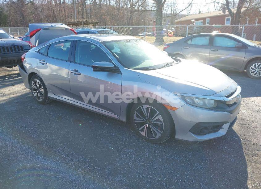2016 Honda Civic EX-L (VIN 19XFC1F75GE010939) main photo