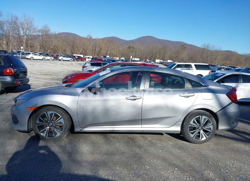 Photo 15 of 2016 Honda Civic EX-L (VIN 19XFC1F75GE010939)