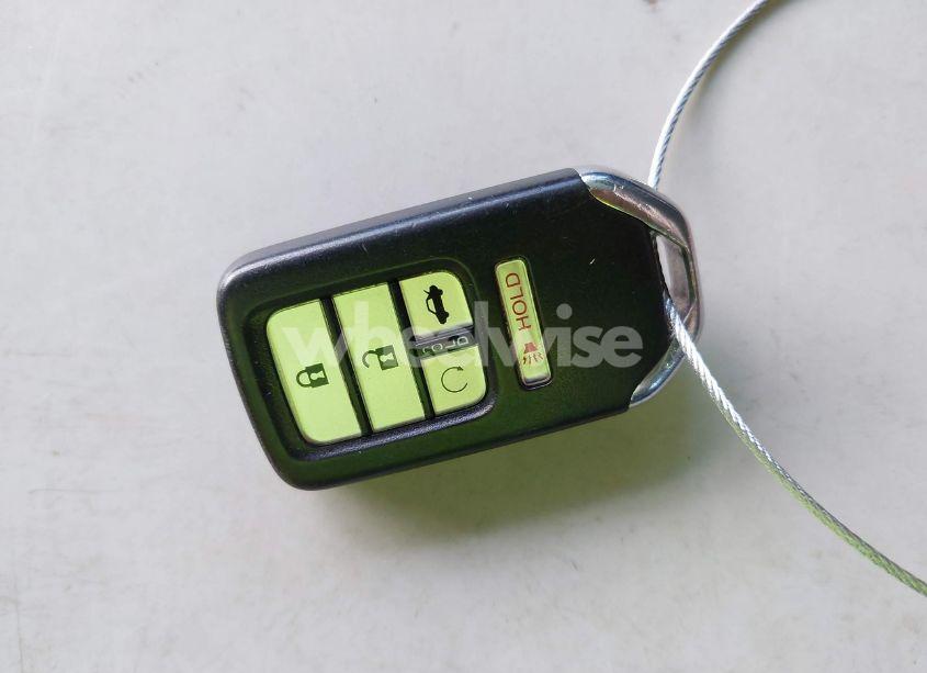 Photo 11 of 2017 Honda Civic EX-L (VIN 19XFC1F75HE030870)