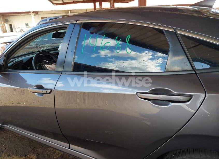 Photo 14 of 2017 Honda Civic EX-L (VIN 19XFC1F75HE030870)