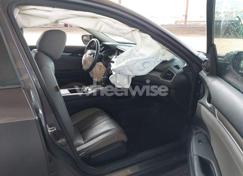 Photo 5 of 2017 Honda Civic EX-L (VIN 19XFC1F75HE030870)