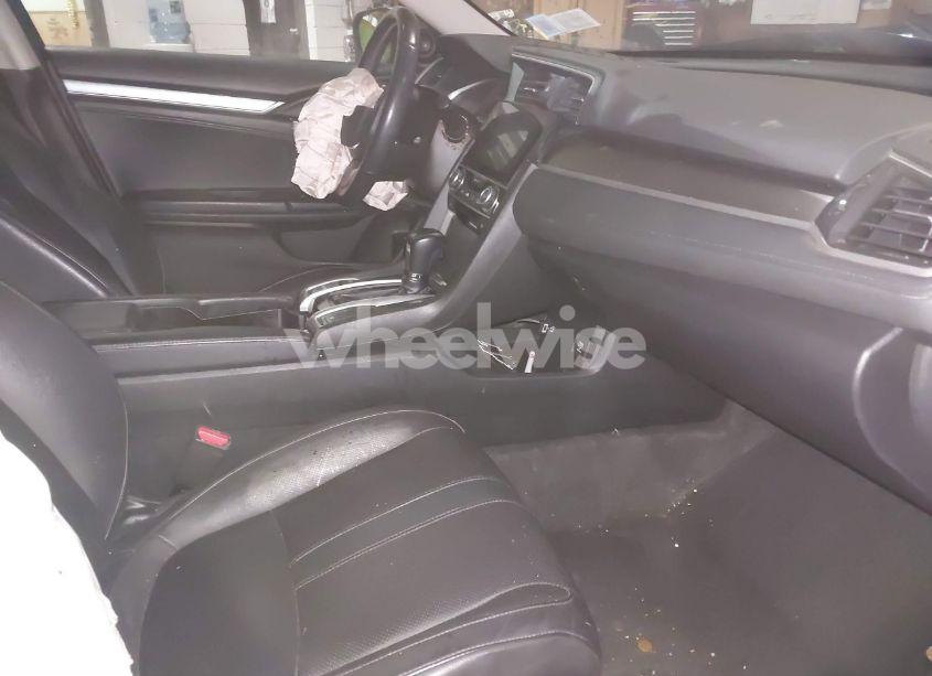 Photo 5 of 2017 Honda Civic EX-L (VIN 19XFC1F75HE204095)