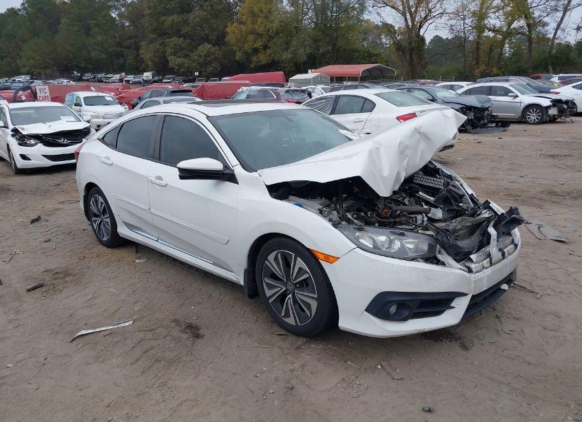 2018 Honda Civic EX-L (VIN 19XFC1F75JE001696) main photo