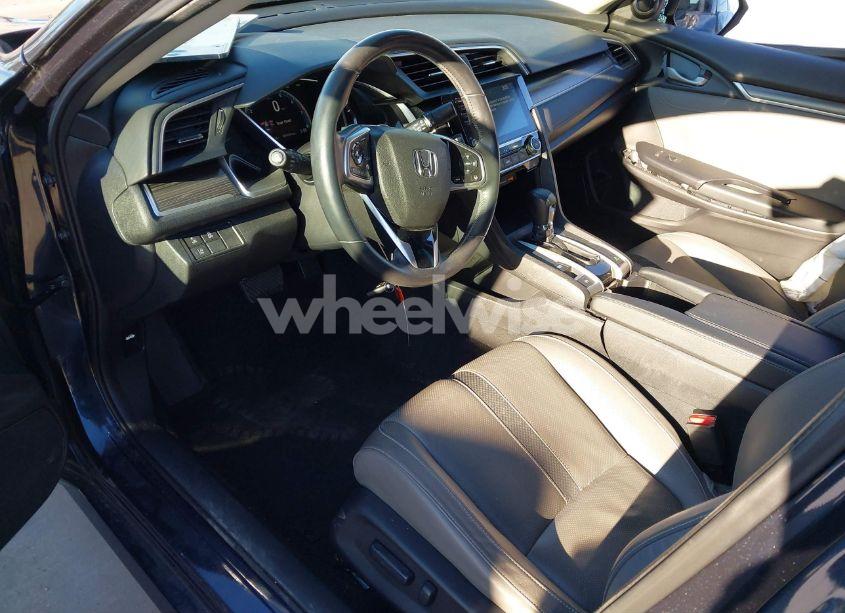 Photo 5 of 2019 Honda Civic EX-L (VIN 19XFC1F75KE202936)