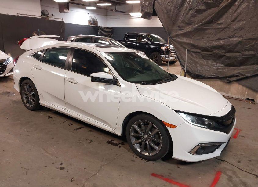 2020 Honda Civic EX-L (VIN 19XFC1F75LE213131) main photo