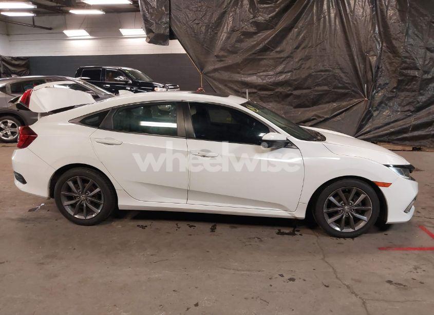 Photo 13 of 2020 Honda Civic EX-L (VIN 19XFC1F75LE213131)