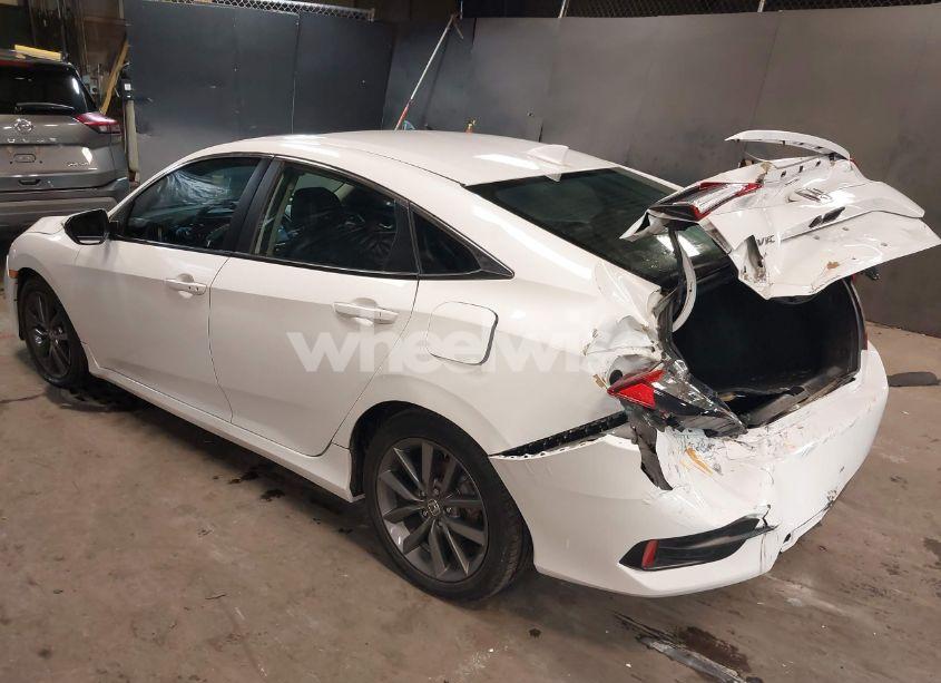 Photo 3 of 2020 Honda Civic EX-L (VIN 19XFC1F75LE213131)