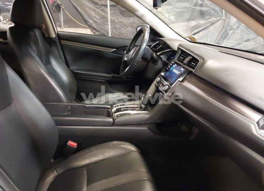 Photo 5 of 2020 Honda Civic EX-L (VIN 19XFC1F75LE213131)