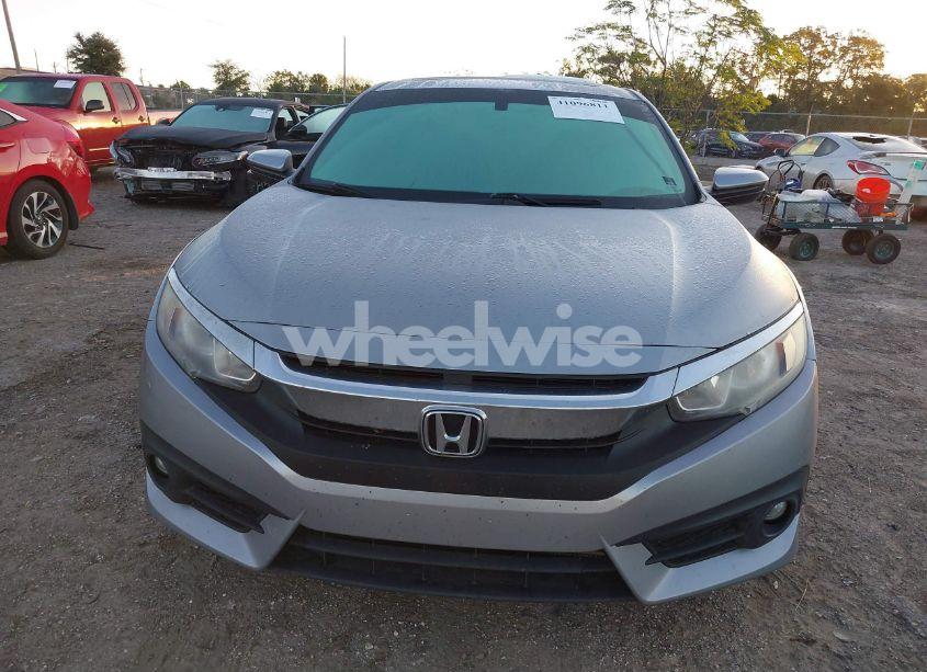 Photo 13 of 2016 Honda Civic EX-L (VIN 19XFC1F76GE020136)