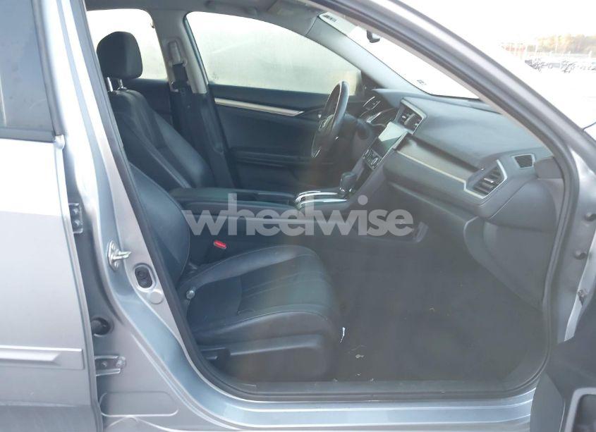 Photo 5 of 2016 Honda Civic EX-L (VIN 19XFC1F76GE020136)