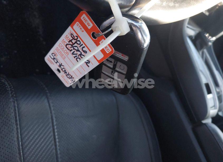 Photo 11 of 2016 Honda Civic EX-L (VIN 19XFC1F76GE206534)